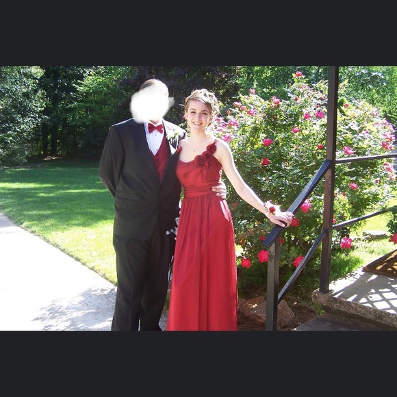 Red strapless prom dress - Picture 3 of 3